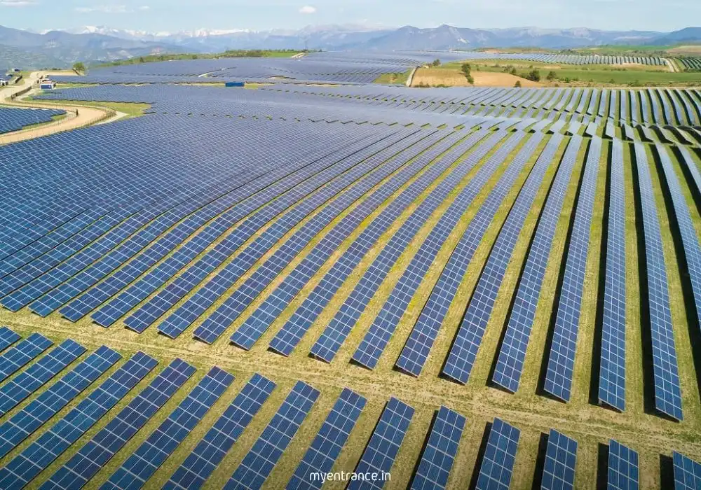 Gujarat's 125 MW Solar Project Accelerating India's Clean Energy Mission